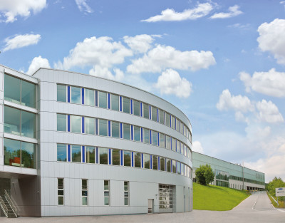 Bild Geschäftsgebäude J. Schmalz GmbH