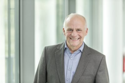 “VlexPlus vereinfacht nicht nur nachhaltig unsere Fertigungssteuerung, sondern gibt uns dank integrierter Betriebsdatenerfassung und durchgängiger Prozesse heute einen 360° Blick auf unsere Aufträge und Abläufe“, so MEVACO Chef Stephan Geiger.